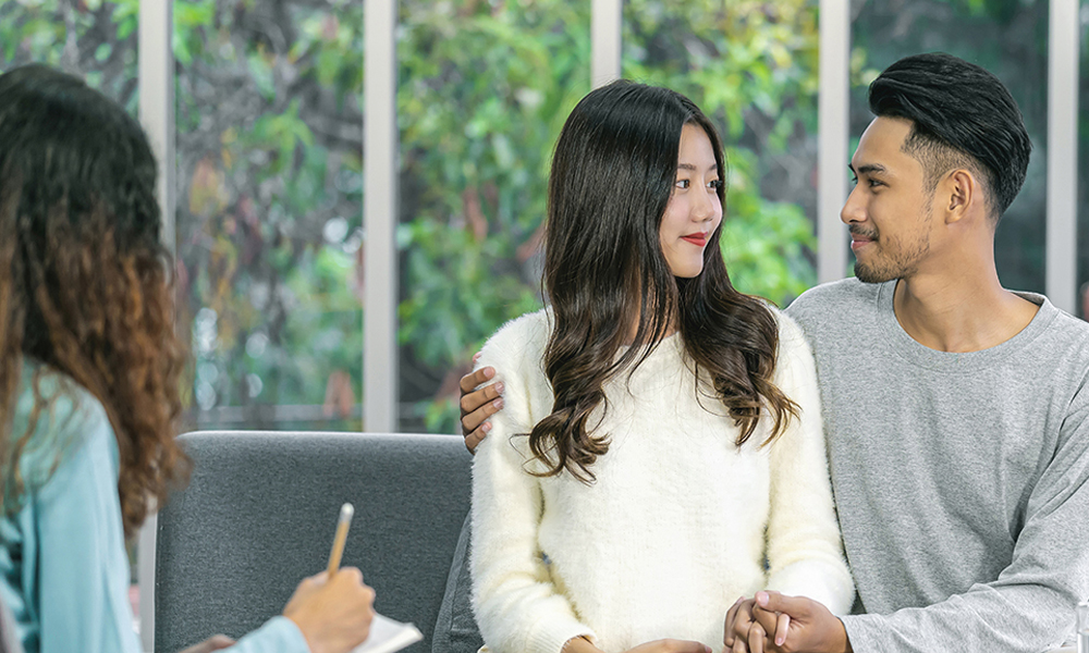 Unlocking Stronger Connections with a Relationship Coach