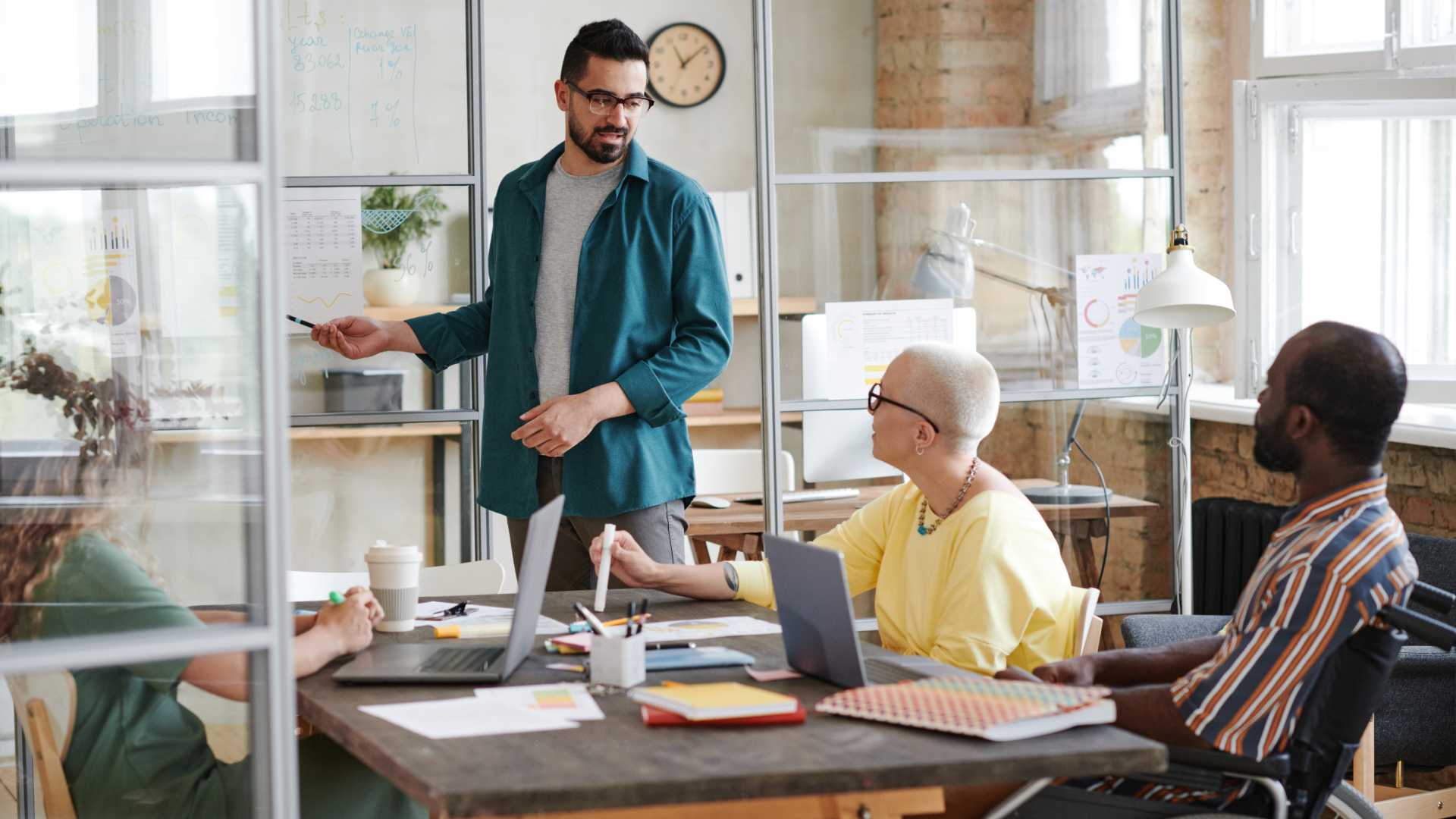 Sales Closers for Hire How to Find Top Performers Who Drive Revenue Growth